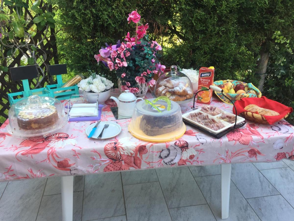 Bed and Breakfast Le Vele Campofelice Di Roccella Zewnętrze zdjęcie
